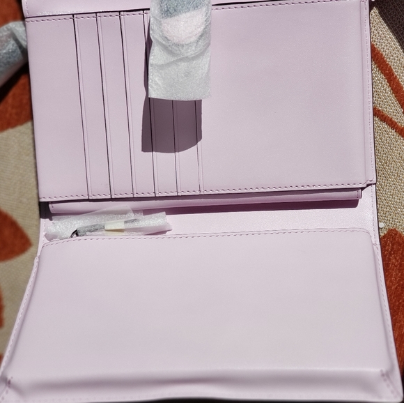 Kate Spade NY Laurel Way Winni Crossbody - Picture 4 of 5